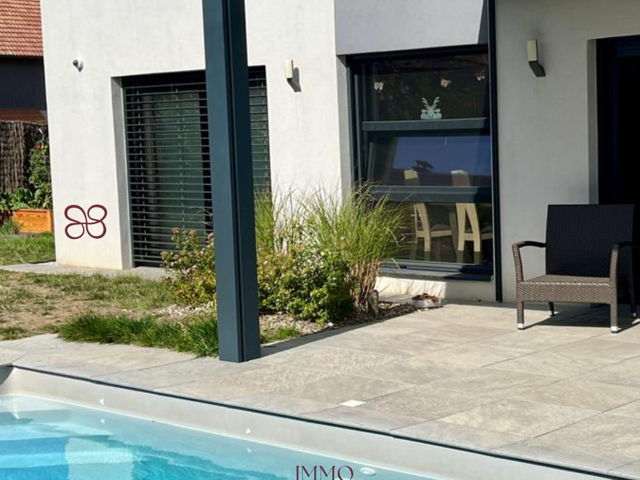 Maison 6 pièces 163m2 Jardin 600m2 Piscine 68 GUEWENHEIM — photo du bien