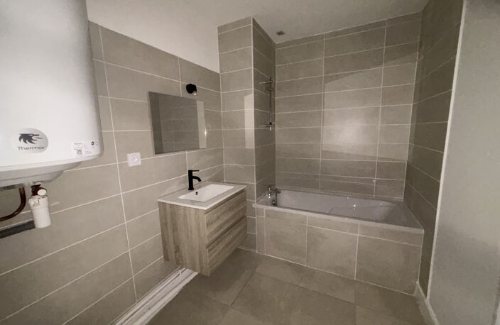 Appartement de Type 4 sur la commune de Saint Rambert d'Albo — photo 5