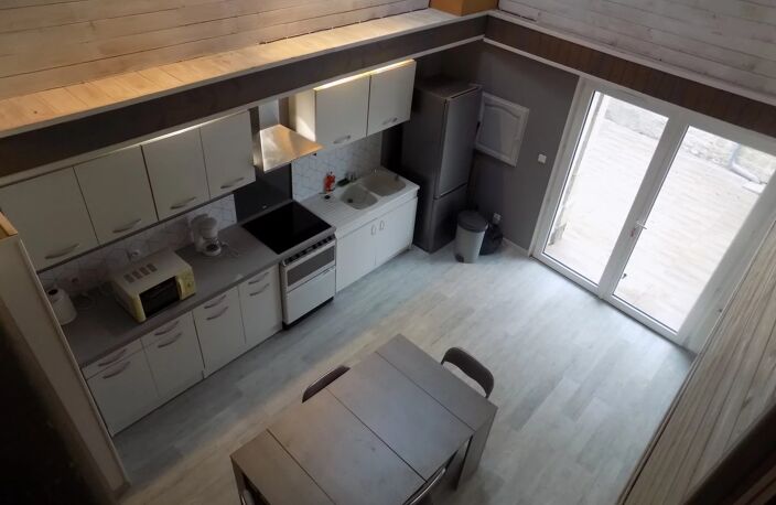 Maison en pierre 80m² à FRONTENAY ROHAN ROHAN — photo 4