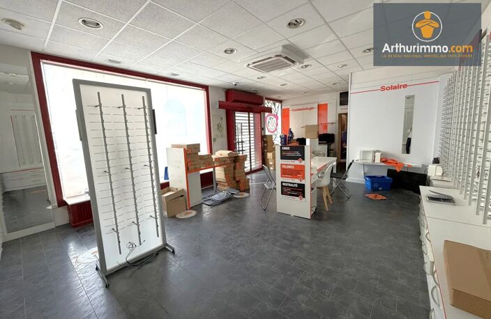 Immeuble au cœur du centre ville de Compiègne — photo 2