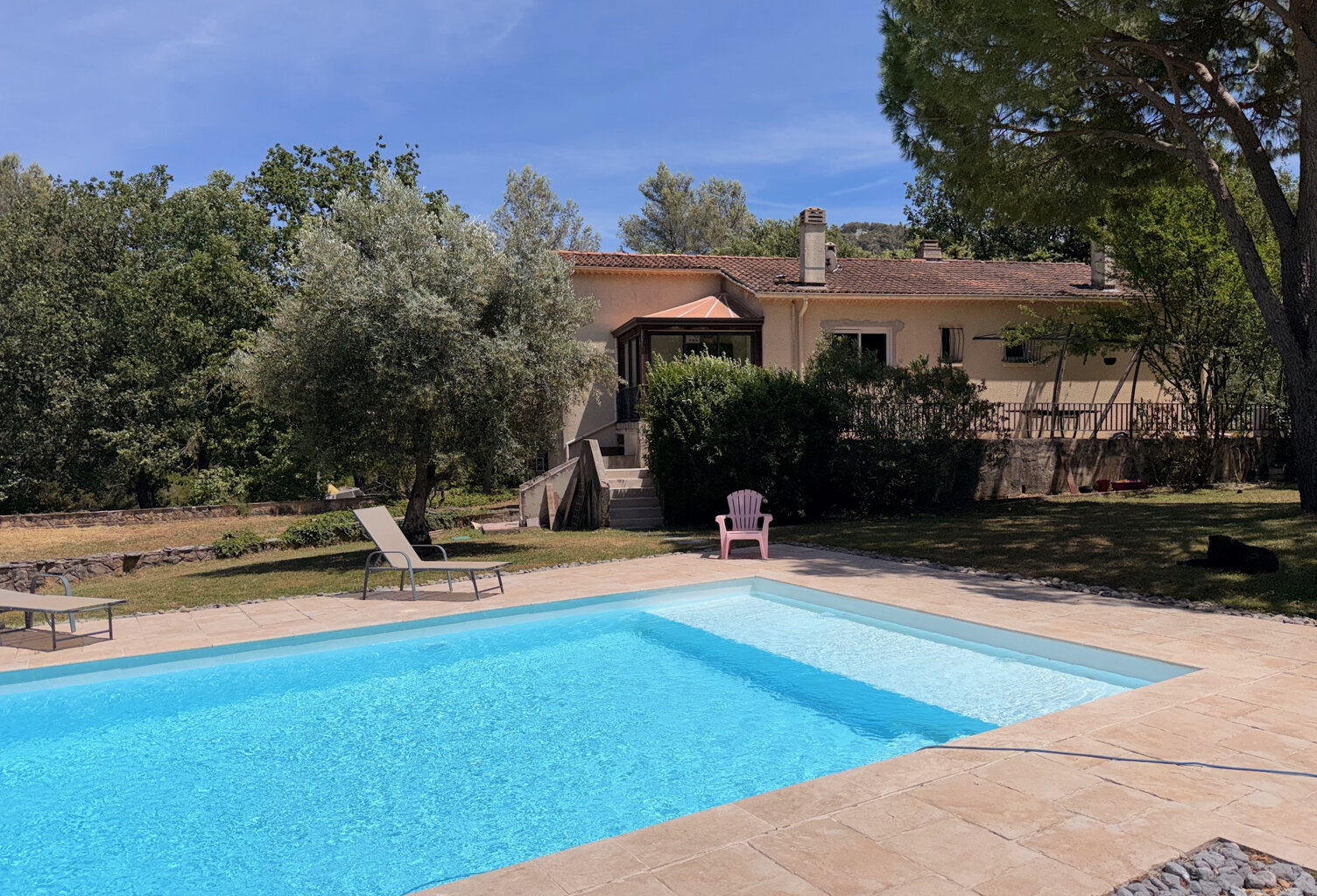 EVENOS LE BROUSSAN 5000 m2 Villa 5 chambres Piscine — photo 1