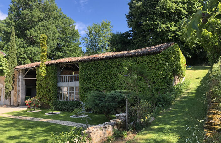 Maison en pierres de 149m2  sur BECELEUF — photo 2