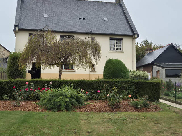 Maison traditionelle sur sous sol complet avec 2 chambres, g — photo du bien