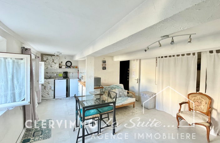 APPARTEMENT T2 MEUBLÉ ST BARNABÉ/MONTOLIVET — photo 2