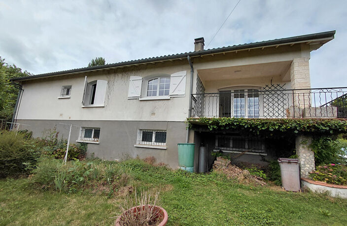 À VENDRE ? MAISON AU C?UR D'UN PARC ARBORÉ — photo 2