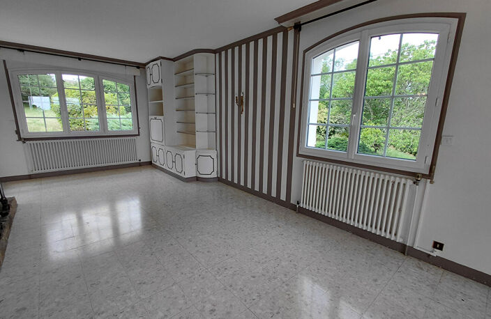À VENDRE ? MAISON AU C?UR D'UN PARC ARBORÉ — photo 4