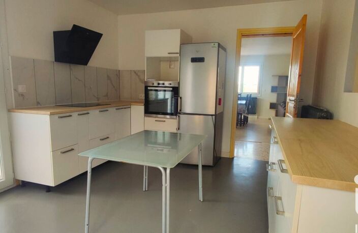 Vente Maison/villa 4 pièces — photo 3