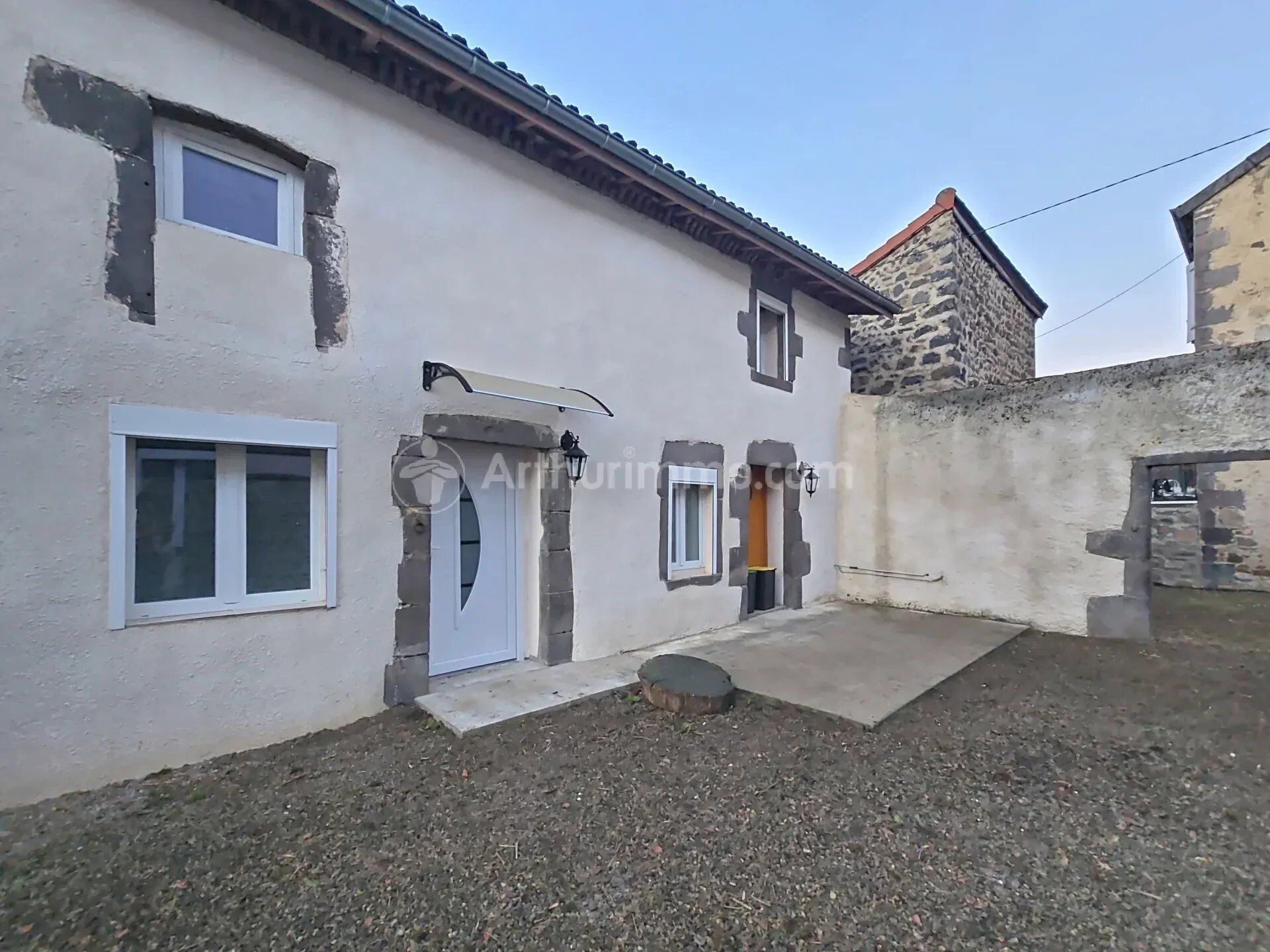 Maison 4 pièces 74 m² · à Manzat · 74 m² · 900 €/mois