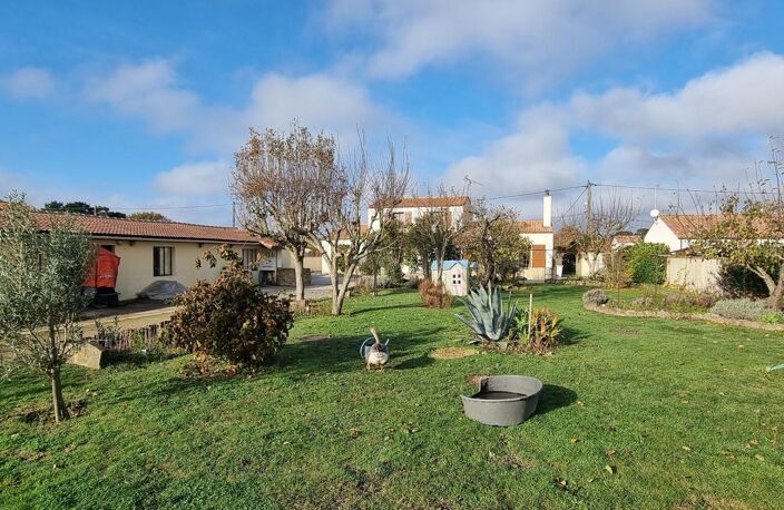 Terrain constructible de 1024m² — photo 4