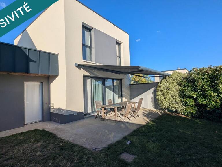 Belle contemporaine- quartier famililal, tous commerces- 20 mn de Rennes. — photo 1