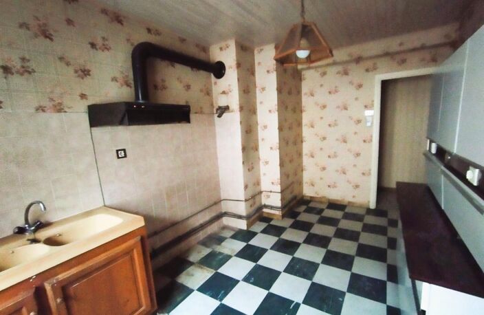 Appartement 65m² env. Lumineux, garage, cave. — photo 2