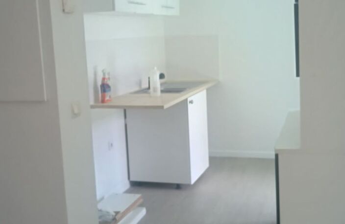 2 pièces avec 1 terrasse — photo 2