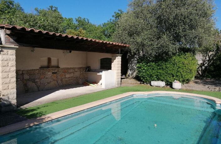 villa champêtre avec piscine au calme — photo 4