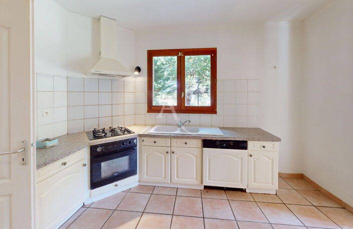 À louer - Maison familiale de 170 m² sur parcelle de 1071 m² — photo 3