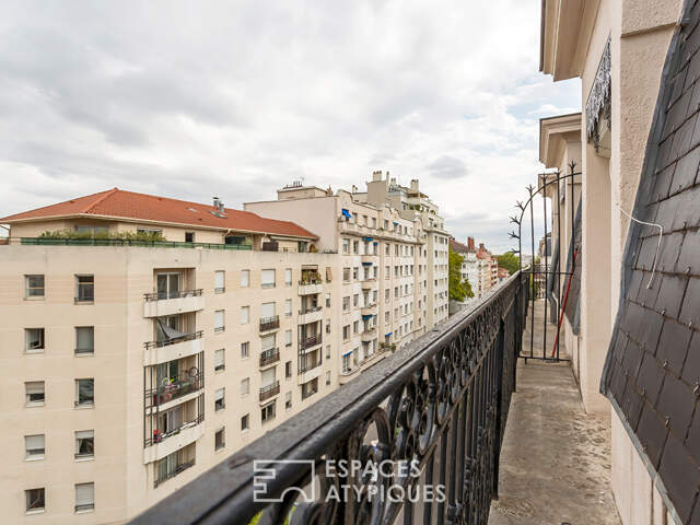 Refuge urbain de caractère au dernier étage à Lyon 7e — photo du bien