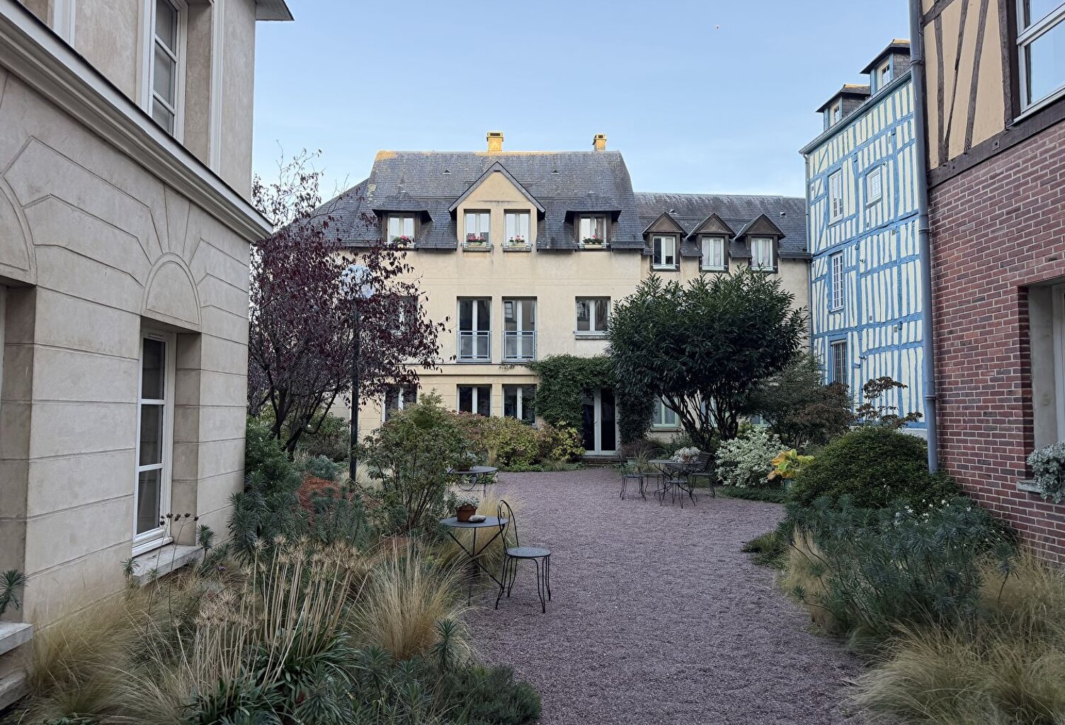 ROUEN QUARTIER DES ANTIQUAIRES T2 DUPLEX — photo 1