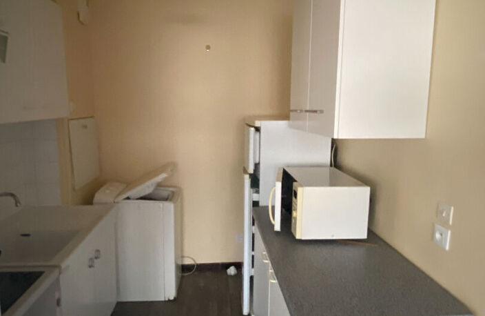 F2 ROUEN (76000) 63 rue Orbe — photo 4