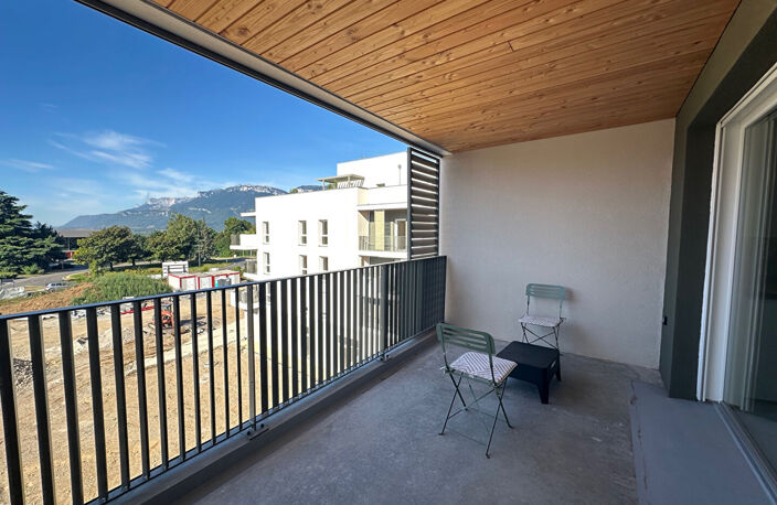 T2 MEUBLE MONTMELIAN — photo 2