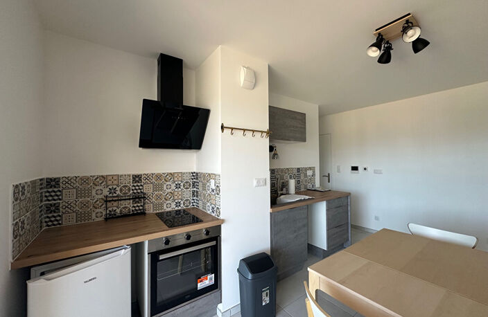 T2 MEUBLE MONTMELIAN — photo 3