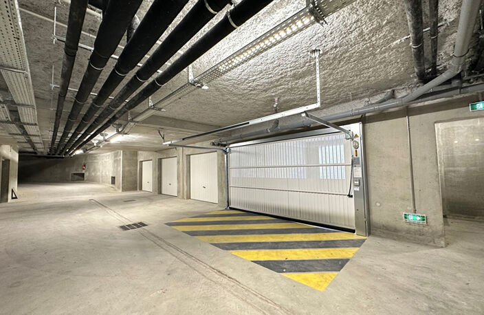 GARAGE COGNIN — photo 3