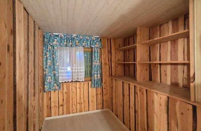 Chalet Bois Massif proche pistes et commerces — photo 3