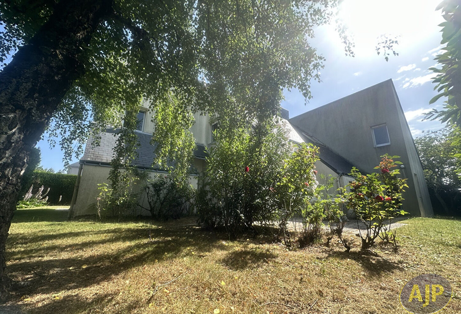 Maison Saint Herblain 7 pièce(s) 145 m2 — photo 1