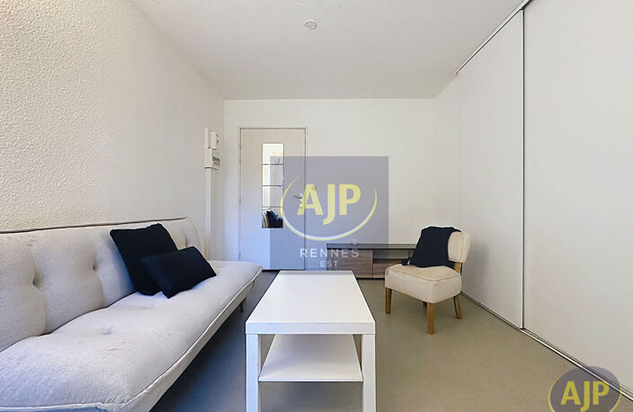 STUDIO meublé - BRUZ — photo 2