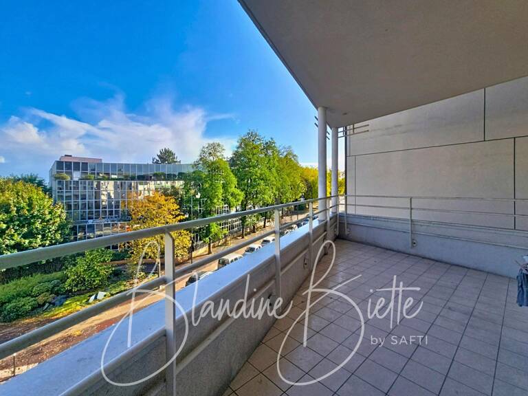 Appartement rénové à 20 mn du RER — photo 1