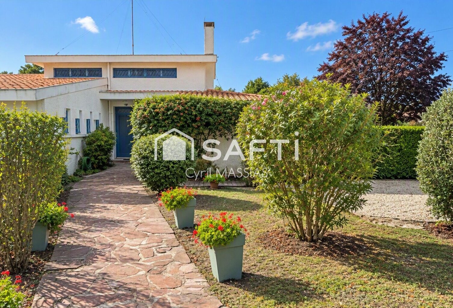 Lacanau Ville : de beaux volumes et un fort potentiel — photo 1
