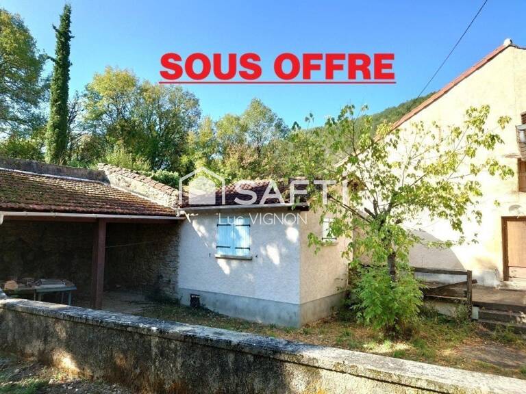 Maison de village avec studio, terrasse et extérieur — photo 1