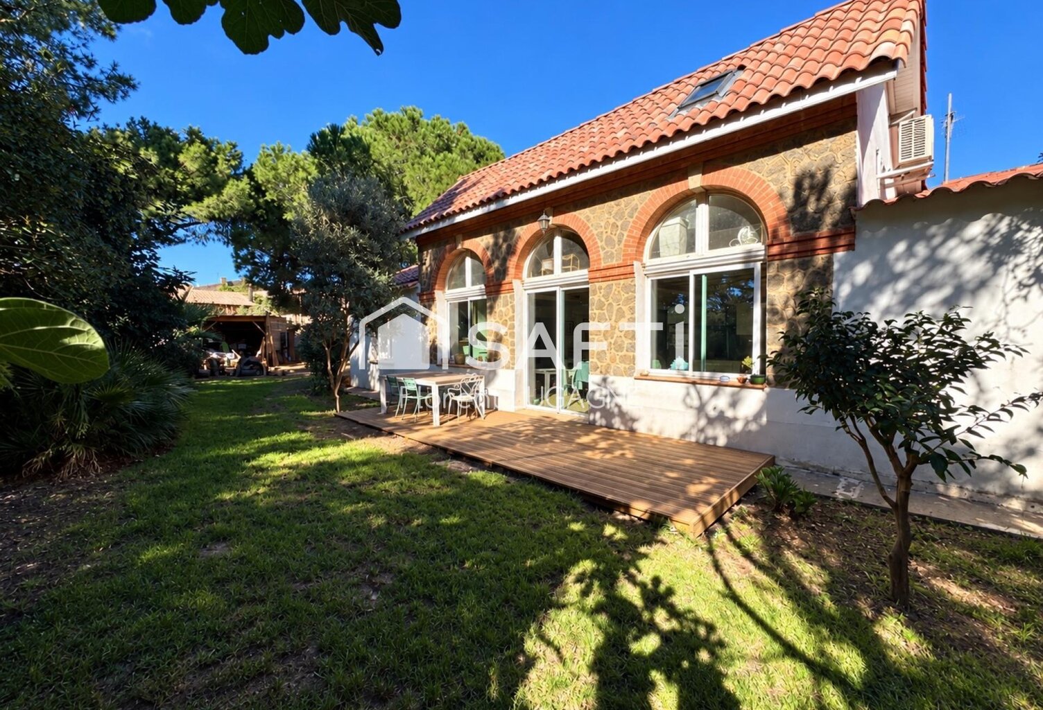 Maison de charme T5  115 m²  Parcelle de 892 m² — photo 1