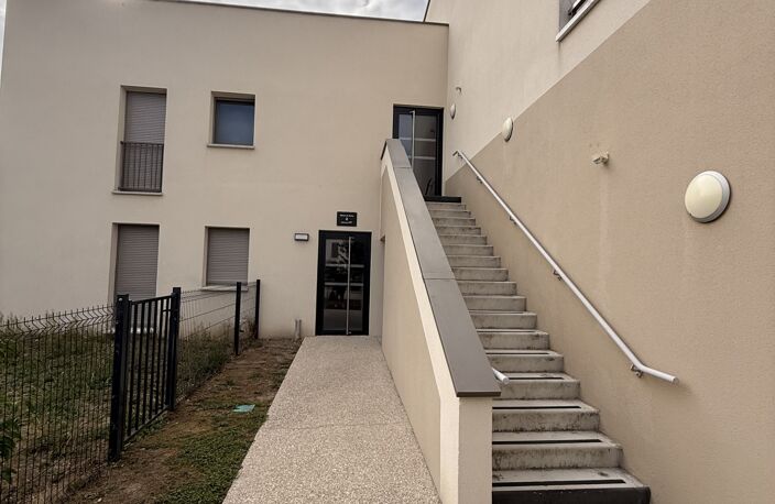 Vente Appartement 3 pièces — photo 3