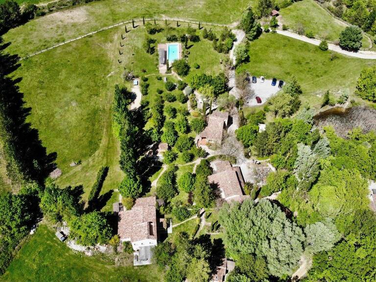 Un domaine rare et exceptionnel en Provence — photo 1