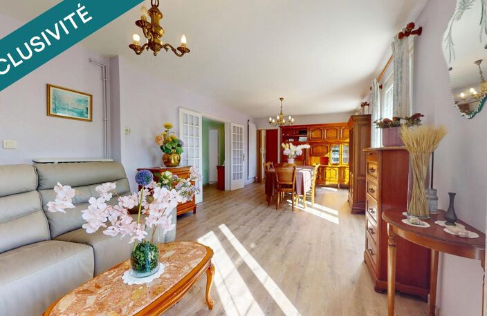 Maison avec vie de plain-pied, jardin clos de 1 102 m², à quelques pas du bourg. — photo 5