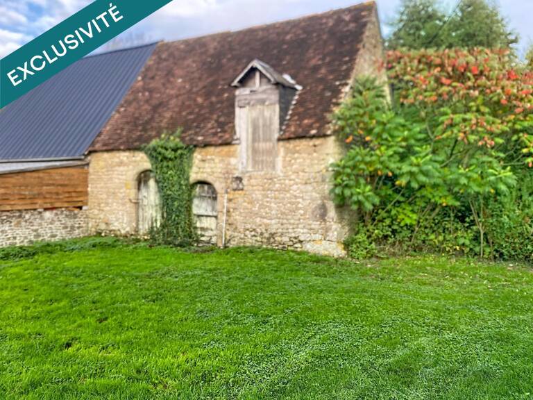 Grange 45 m² au sol, 2 niveaux possibles, mitoyenne d'un coté, terrain 280 m², La Carneille — photo 1
