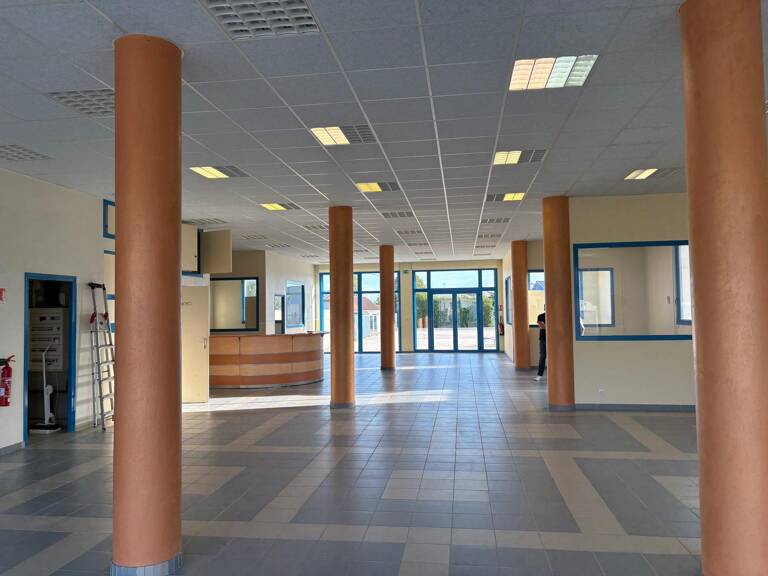 Local commercial et bureaux en parfait etat — photo 1