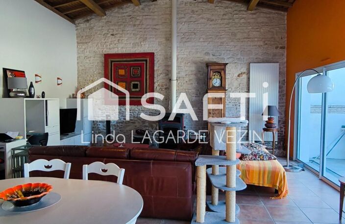 Maison en pierre pleine de charme avec piscine, terrasse et jardin sans vis-à-vis — photo 3
