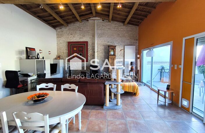 Maison en pierre pleine de charme avec piscine, terrasse et jardin sans vis-à-vis — photo 4