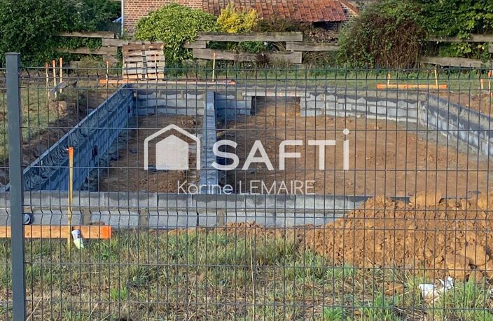 Terrain constructible. Façade 32m. Proche frontière. — photo 3
