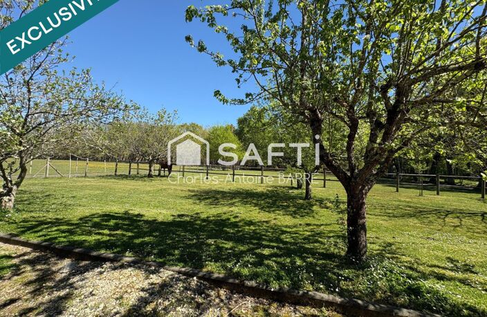 Maison de 220m² et 1 2000m² de terrain — photo 3