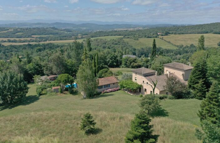 Propriété 2 maisons sur 1,4 Ha avec piscine — photo 5
