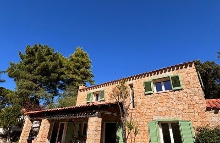 SARTÈNE  AUTHENTIQUE VILLA ESPRIT BERGERIE SUR UN BEAU TERRAIN DE 2360M2 - CALME ABSOLU — photo 3
