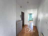 Appartement lumineux une chambre, cave , emplacement parking — photo 2