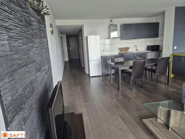 Bel appartement de 57 m2 vendu meublé — photo du bien