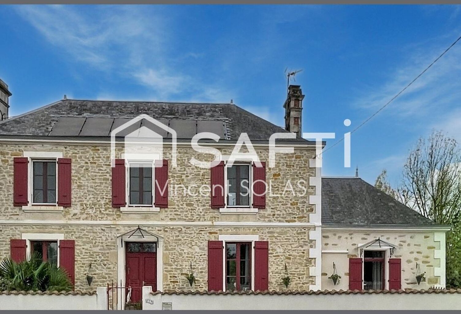 Maison en Pierre de 192m² - 3ch + Studio - Terrain clôturé - Energetiquement Performante !! — photo 1