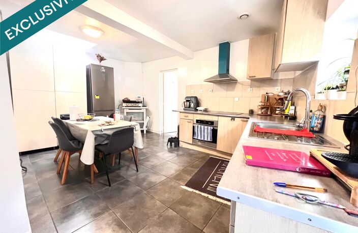 ROEULX  Maison de ville semi-individuelle avec garage, cour et 3 chambres ! — photo 3