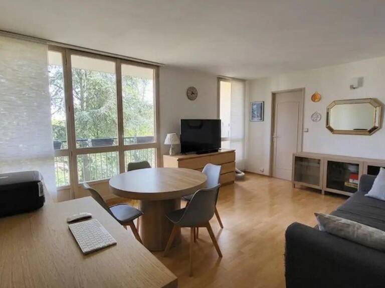 Appartement lumineux avec Balcon — photo 1