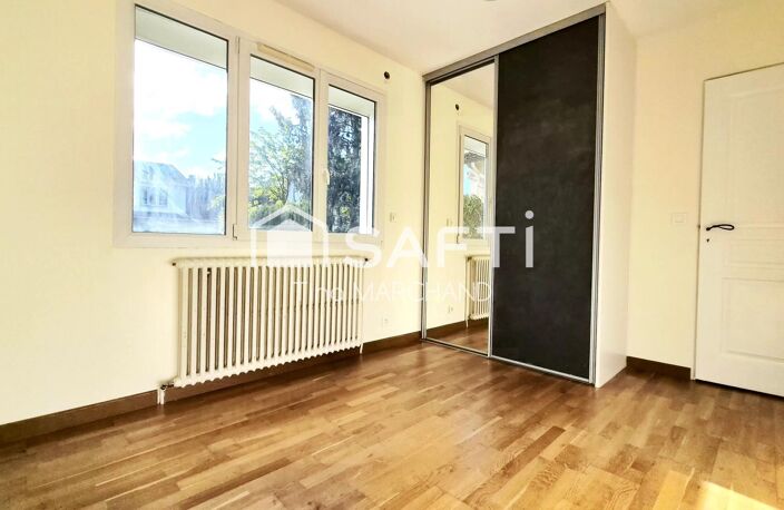 Pavillon traversant de 105 m²  Proche RER & Centre-ville - Quartier recherché des Dix-Arpents — photo 5
