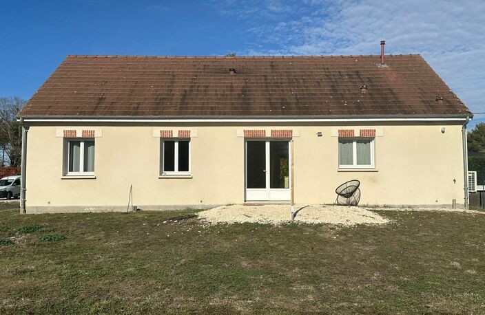 Pavillon 84 m², 4 pièces, 3 chambres, garage, terrain. — photo 2