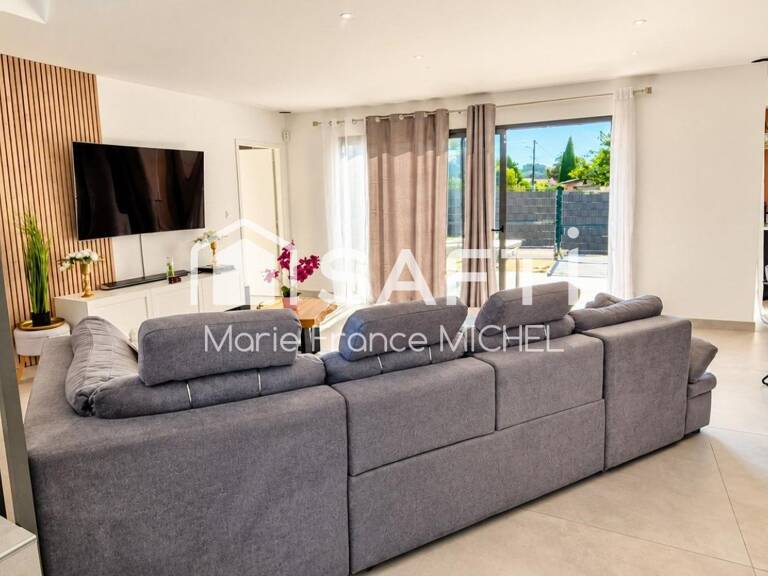 Superbe maison contemporaine de 125 m² avec piscine, garage et terrain de 505 m². 4 chambres, suite parentale, séjour de 56 m² et prestations haut de gamme. — photo 1